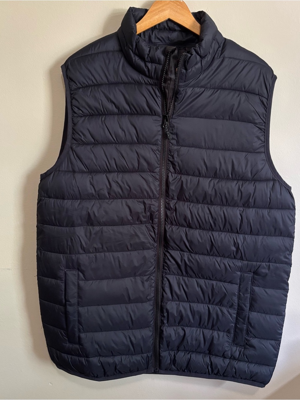 Swiss Tech Black Quilted Puffer Vest Full Zip Front Pockets Men’s M